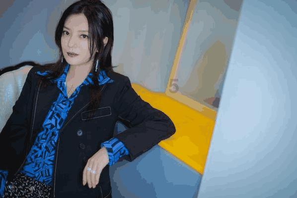 我们为什么越来越不爱打电话了？越来越方便的社交软件真的对我们有好处吗？